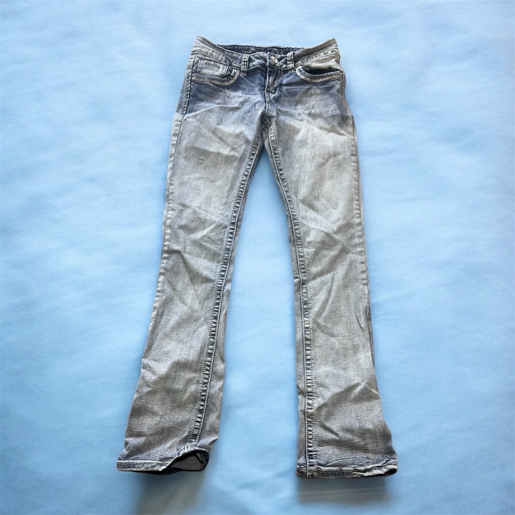 Almost Famous Women's Skinny Jeans In Light Gray #395